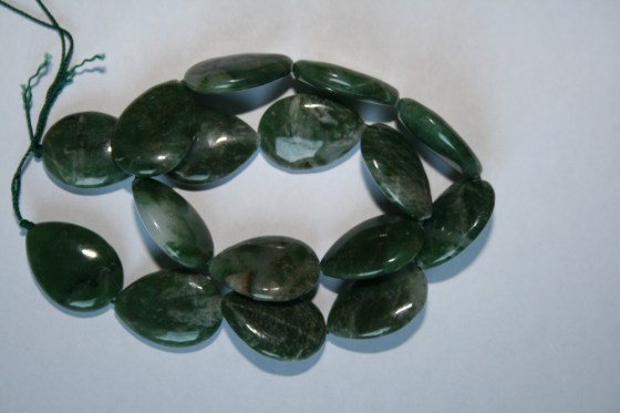 Afrikanische Jade Tropfen