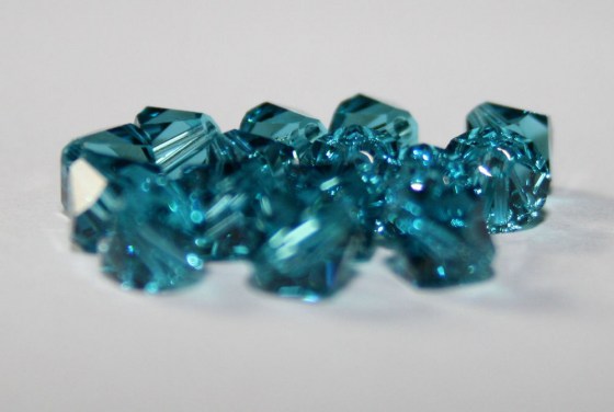 Doppelkegel 6 mm, Indicolite