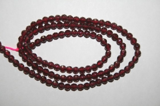 Granat Perlen, facettiert, 3 mm