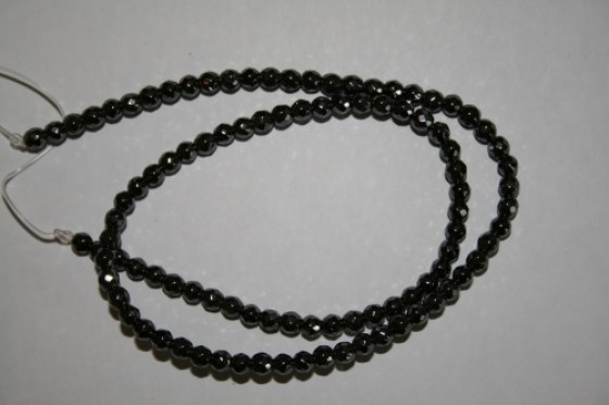 Hämatit Perlen, facettiet, 4 mm