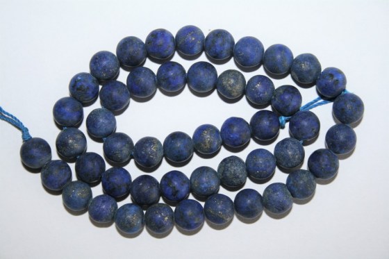Lapis Lazuli Perlen, gefrostet, 4 mm