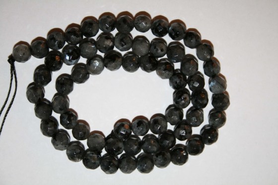 Larvikit Perlen facettiert, 6 mm