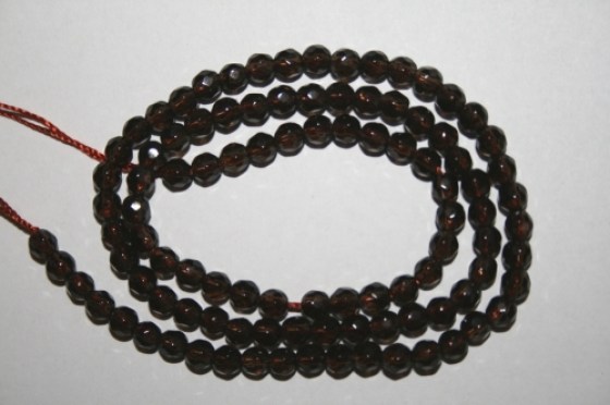 Rauchquarz Perlen, facettiert, 4 mm